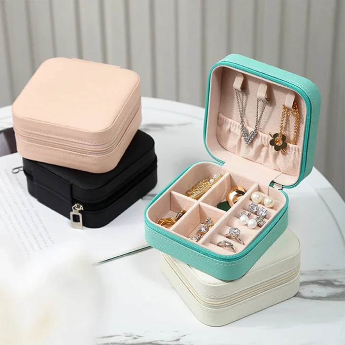 Earrings box